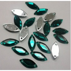 Facetted Flat Back Small Oval Emerald