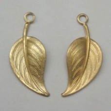 Brass Small Curved Leaves